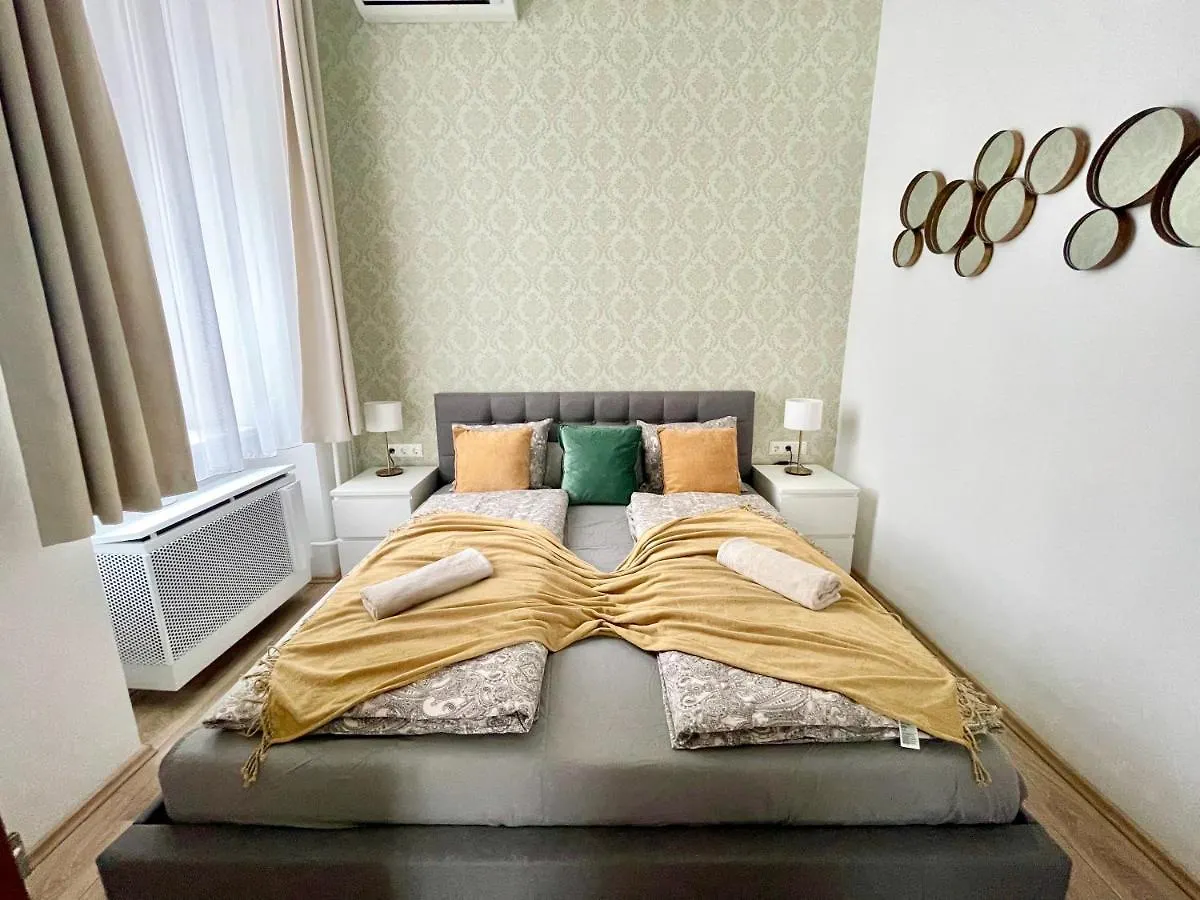 Design Luxury Asboth #Freeprkng Apartment Budapest Hungary