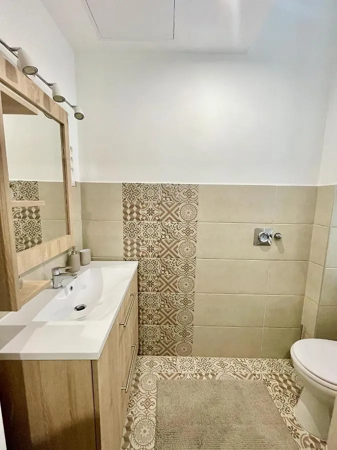 Design Luxury Asboth #Freeprkng Apartment Budapest Hungary